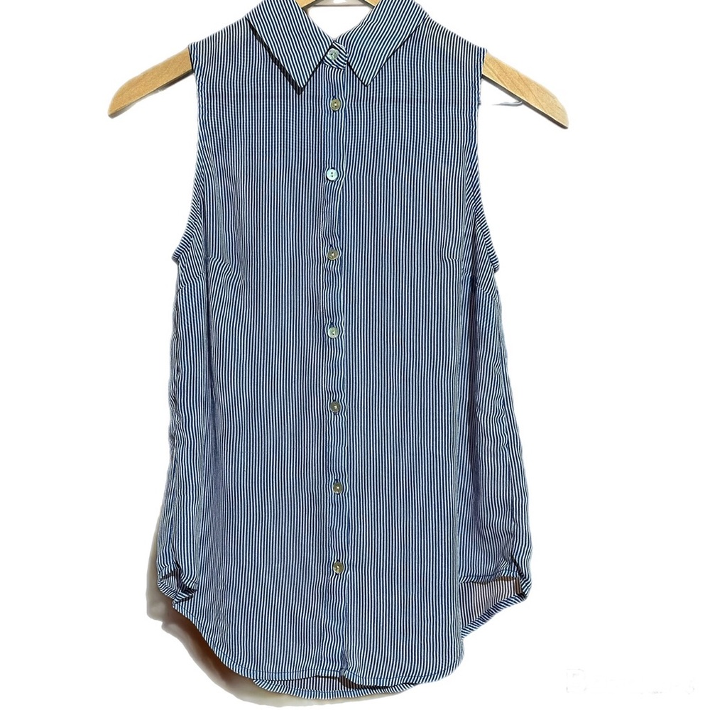 A New Day Sleeveless Button-Up Striped Blouse – Blue & White, Size XS
